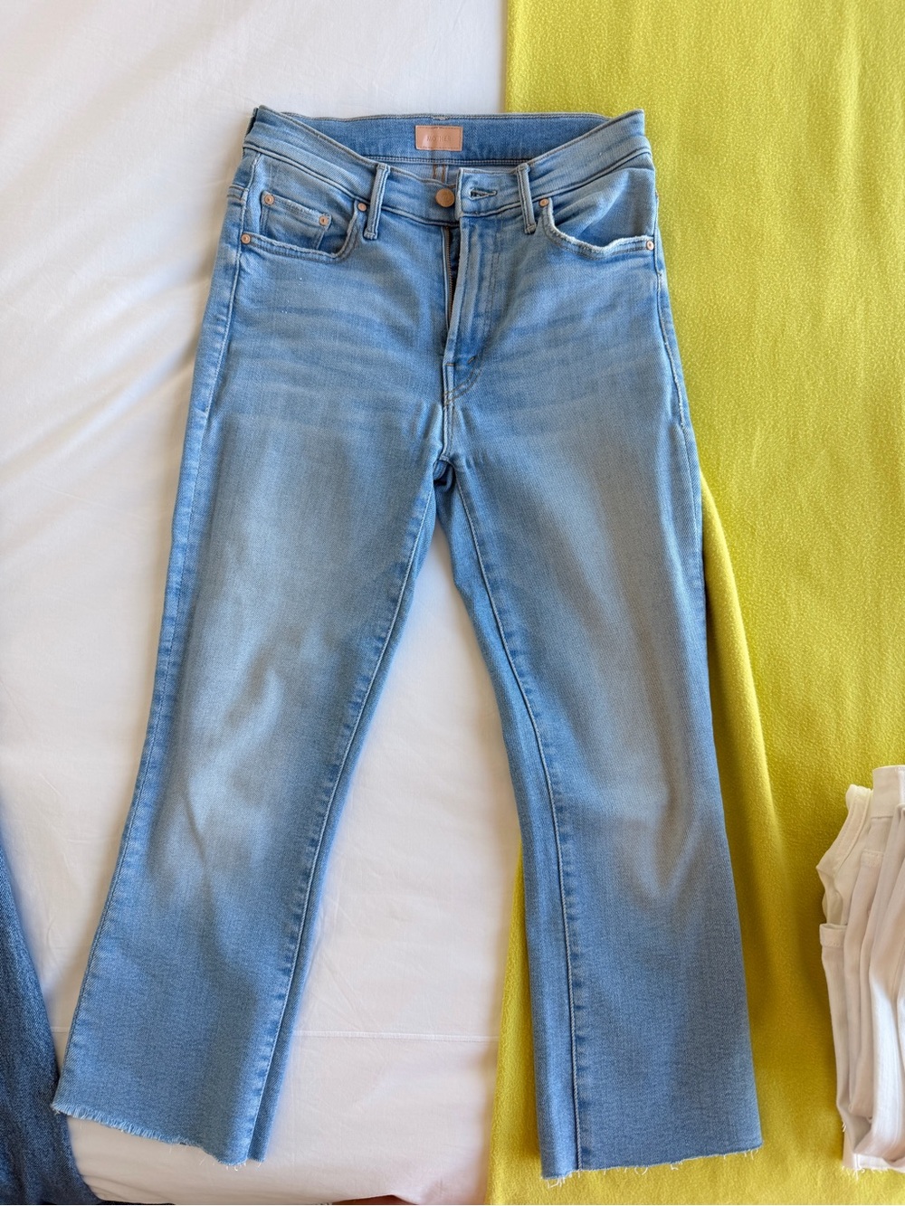 MOTHER Jeans Insider Step Crop Fray Sz. 26 - Light wash - Picture 3 of 7
